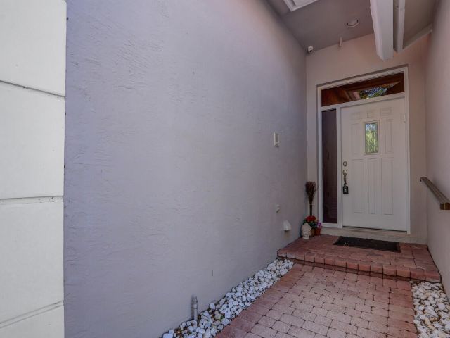 Home for sale at 8241 Heritage Club Drive - photo 6808348