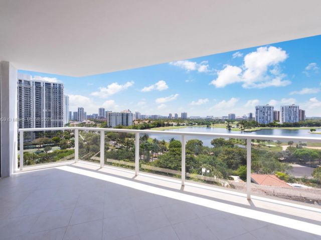 Apartment for sale  Unit #1009 - photo 6806868