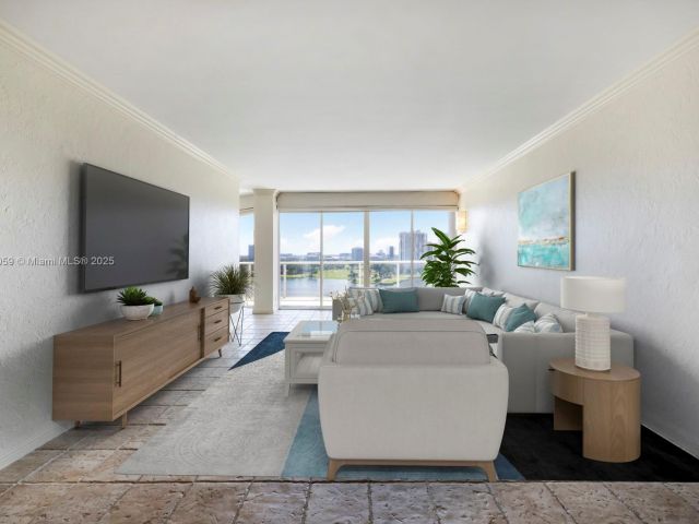 Apartment for sale  Unit #1009 - photo 6806870