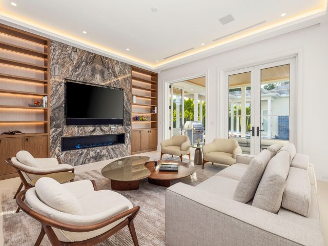 Home for sale at 2415 S Flagler Drive - photo 6814004