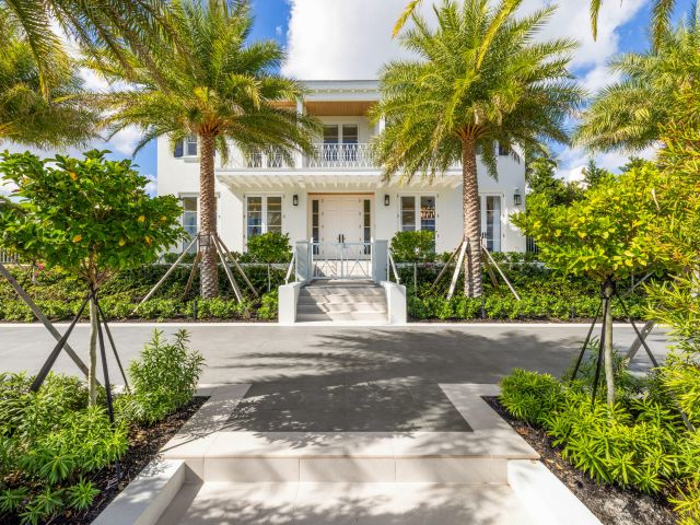 Home for sale at 2415 S Flagler Drive - photo 6814011