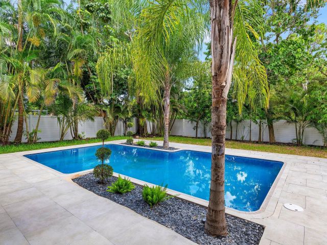 Home for rent at 2668 NW 41st Street - photo 6830365