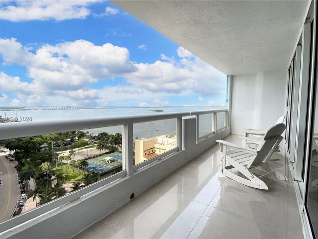 Apartment for rent  Unit #A-1950 - photo 6809730