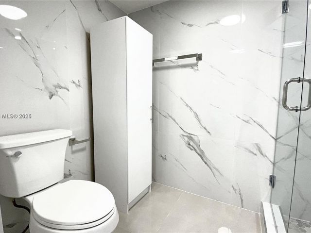 Apartment for rent  Unit #A-1950 - photo 6809735