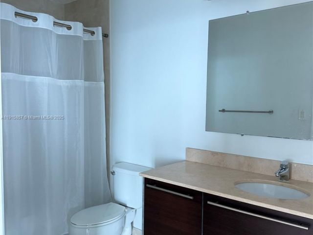 Apartment for rent  Unit #3811 - photo 6809699