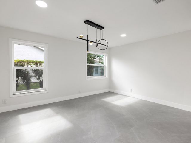 Home for sale at 7718 San Mateo Drive E - photo 6808800