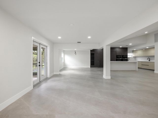 Home for sale at 7718 San Mateo Drive E - photo 6808803