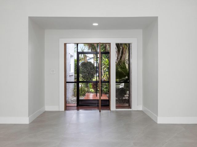 Home for sale at 7718 San Mateo Drive E - photo 6808810