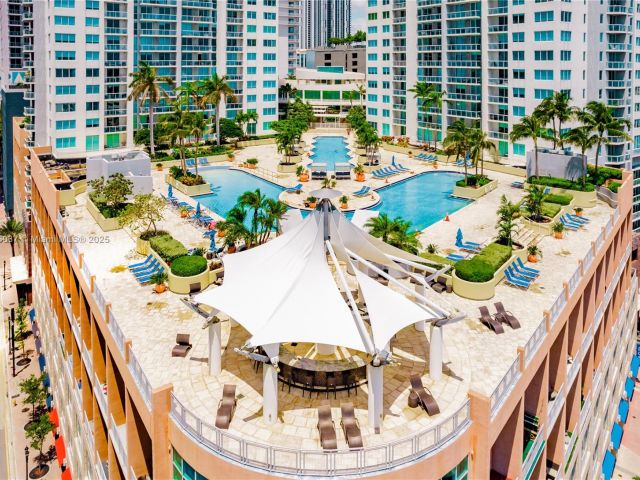 Apartment for rent  Unit #3703 - photo 6808757