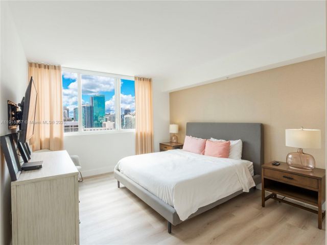 Apartment for rent  Unit #3703 - photo 6808766