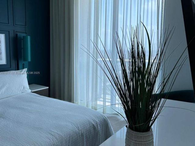 Apartment for sale  Unit #2006 - photo 6818084