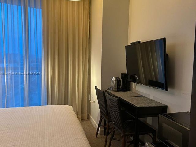 Apartment for sale  Unit #2006 - photo 6818089