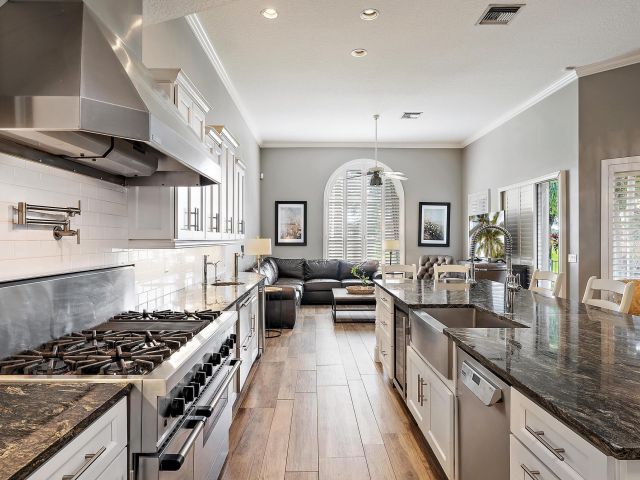 Home for sale at 10284 Osprey Trace - photo 6814216