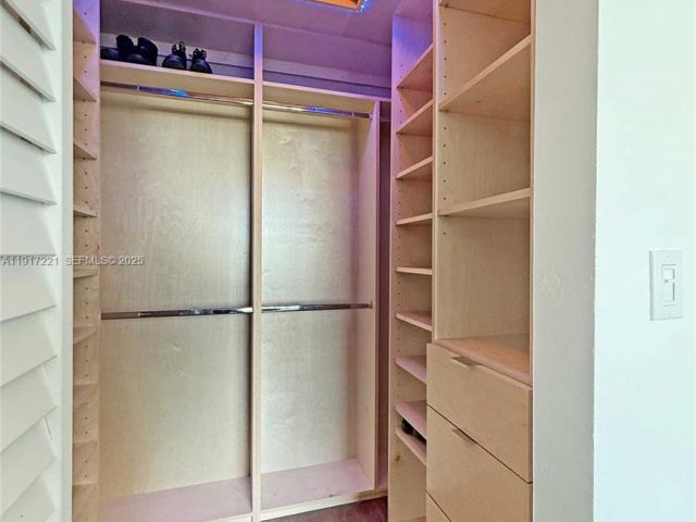 Apartment for sale  Unit #2918 - photo 6812132