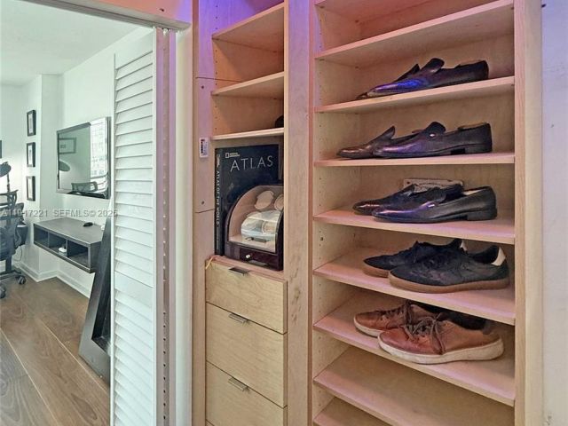 Apartment for sale  Unit #2918 - photo 6812133