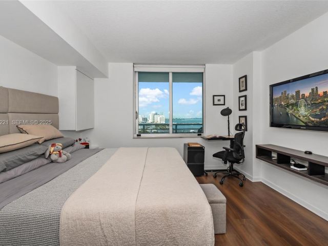 Apartment for sale  Unit #2918 - photo 6812136