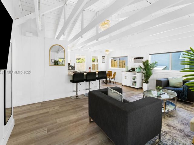 Home for rent at 1464 NE 24th St - photo 6807222