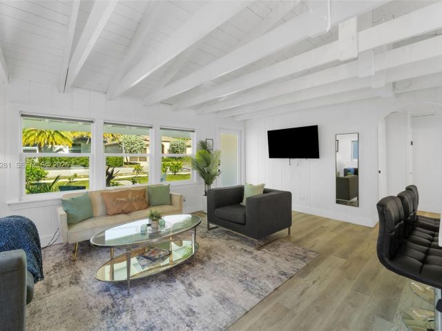 Home for rent at 1464 NE 24th St - photo 6807224