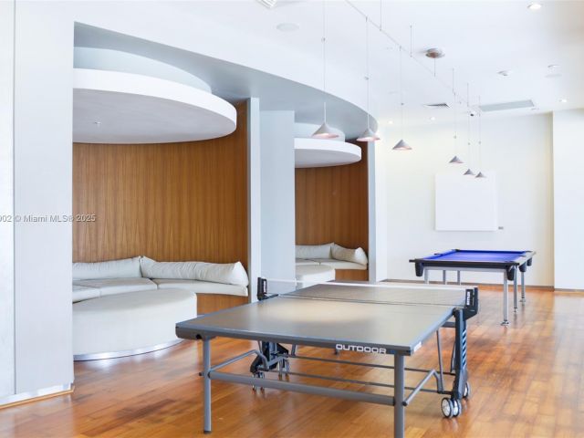 Apartment for rent  Unit #523 - photo 6817197