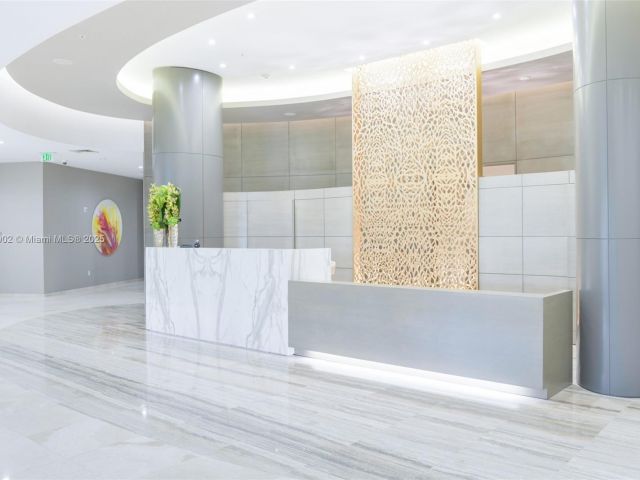 Apartment for rent  Unit #523 - photo 6817199