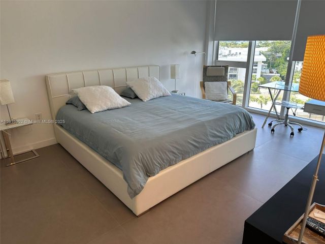 Apartment for rent  Unit #523 - photo 6817204