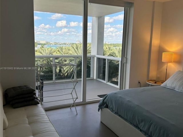 Apartment for rent  Unit #523 - photo 6817206