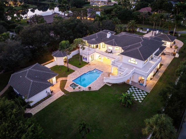 Home for sale at 17600 E Fieldbrook Circle E - photo 6846572