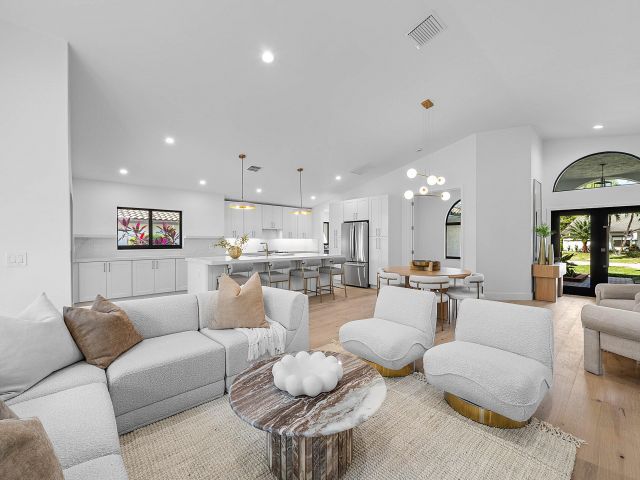 Home for sale at 5723 Aspen Ridge Circle - photo 6826343