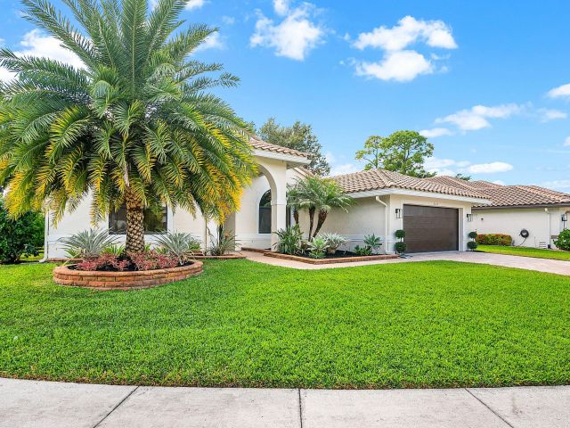 Home for sale at 5723 Aspen Ridge Circle - photo 6826349