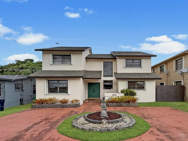 5-bedroom home for rent in Miami - 8877 SW 36th St - MondialRealty