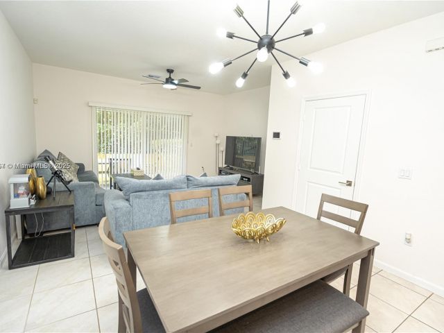 Home for rent at 2820 NW 180th St - photo 7479577