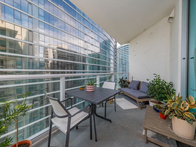 Apartment for rent  Unit #T-3604 - photo 6823970