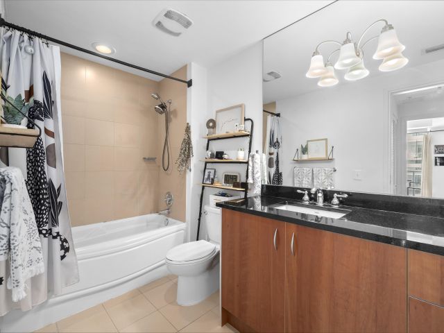 Apartment for rent  Unit #T-3604 - photo 6823971