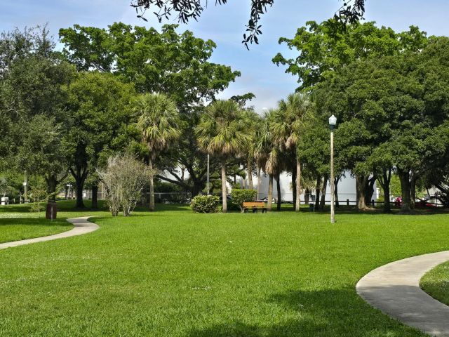 Home for sale at 819 Colonial Road - photo 6814152