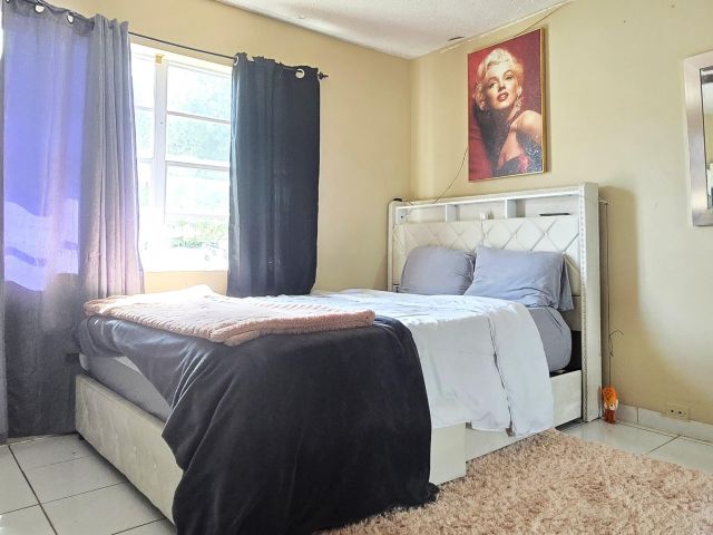 Home for sale at 819 Colonial Road - photo 6814156