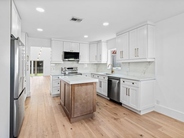 Home for sale at 10326 Buena Ventura Drive - photo 6830738