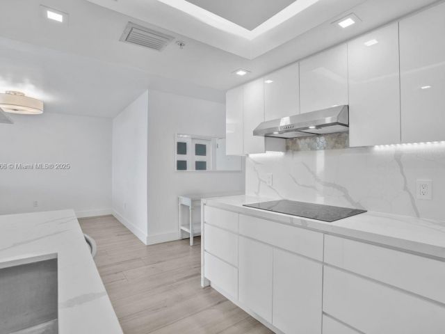 Apartment for sale  Unit #1907 - photo 6811475