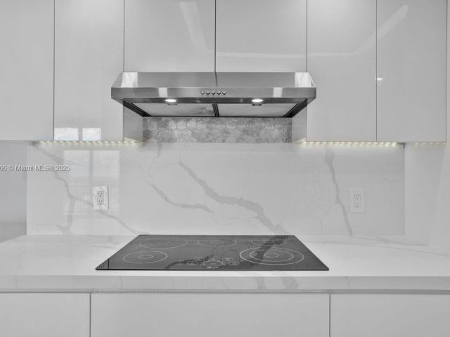 Apartment for sale  Unit #1907 - photo 6811476