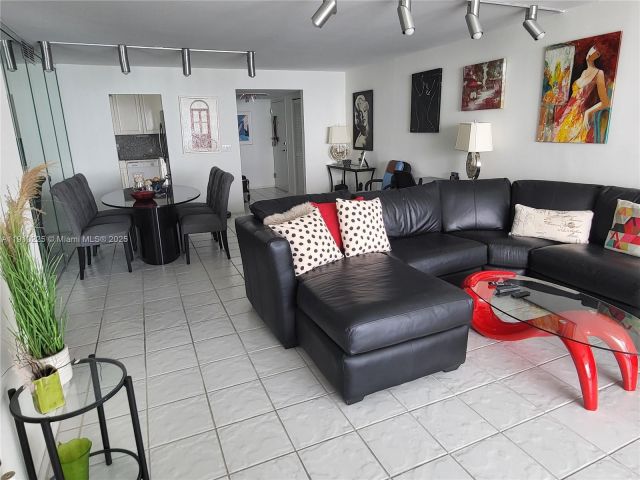 Apartment for rent  Unit #2401 - photo 6811842