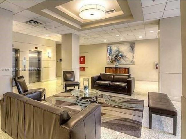 Apartment for rent  Unit #7F - photo 6811994