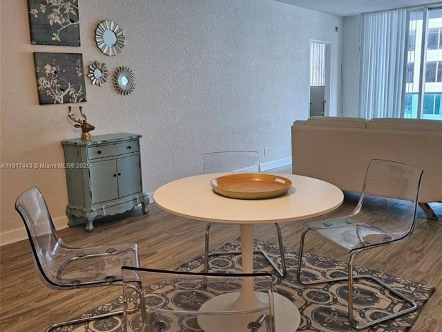 Apartment for rent  Unit #7F - photo 6812009