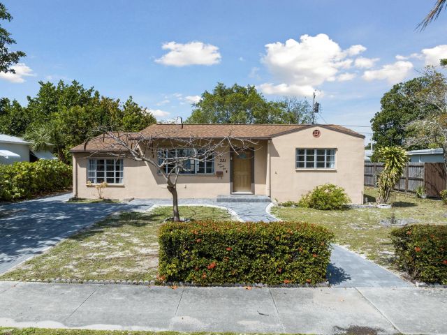 Home for rent at 331 Winters Street - photo 6814111