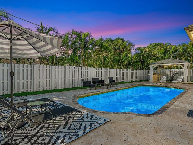 Home for rent at 124 Oregon Lane - photo 6833201