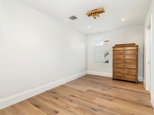 Home for sale at 231 Argyle Road - photo 6814171