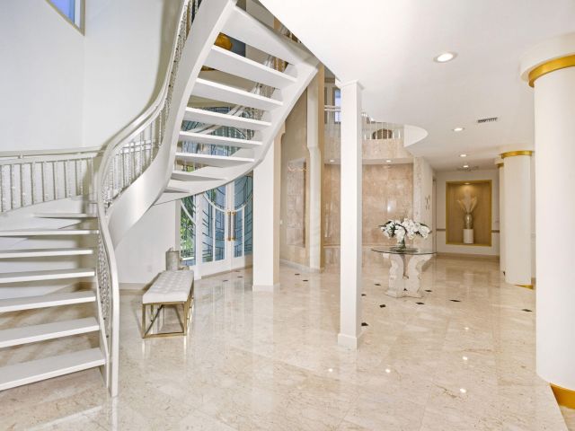 Home for sale at 16740 Echo Hollow Circle - photo 6820749