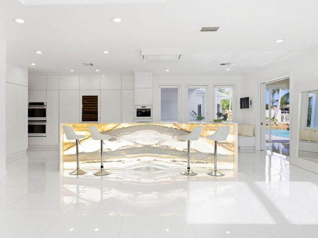 Home for sale at 16740 Echo Hollow Circle - photo 6820755