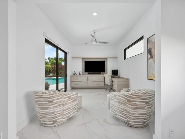 Home for sale at 4760 Bocaire Boulevard - photo 6814575