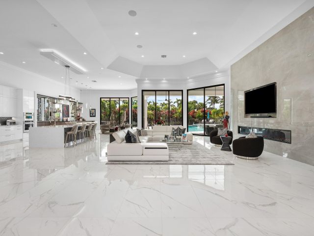 Home for sale at 4760 Bocaire Boulevard - photo 6814580