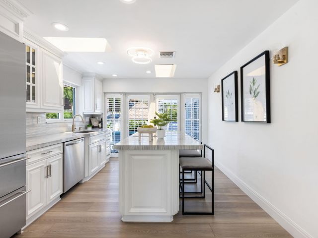 Home for sale at 1330 NE 4th Avenue - photo 6814437