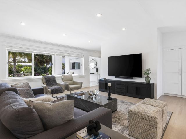 Home for sale at 1330 NE 4th Avenue - photo 6814442